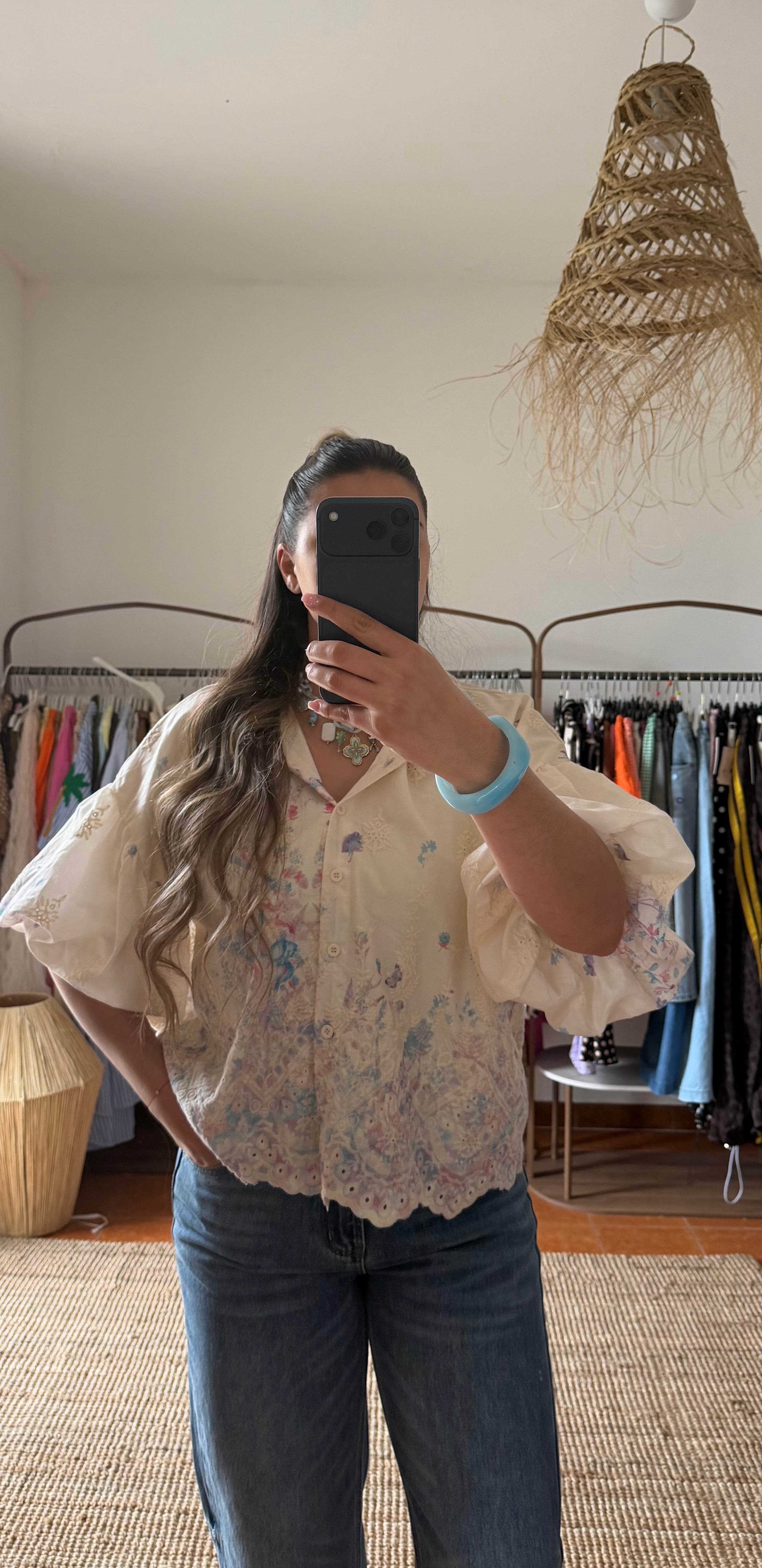 Chemise