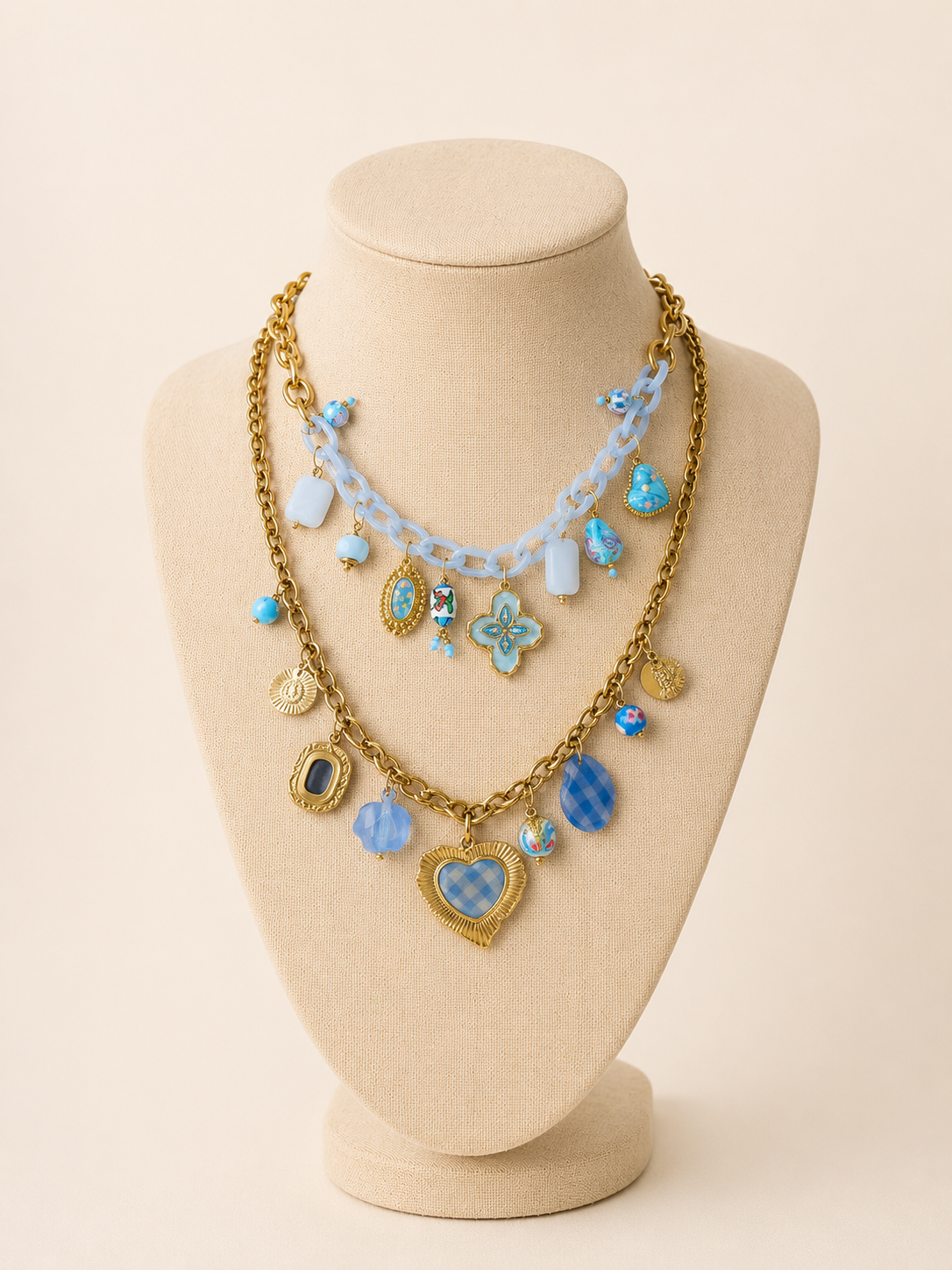 Collier ￼